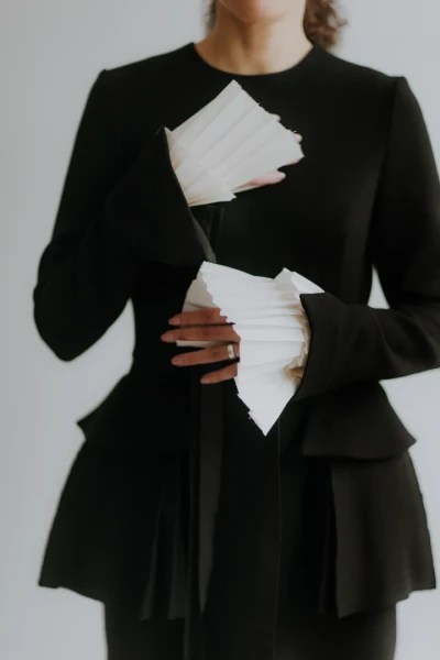 Baltas krokotas zīda tafta aproces