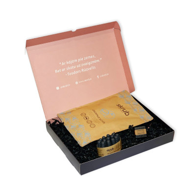 Skrub cosmetics dāvanu komplekts kastē ar ziediem Nr.1