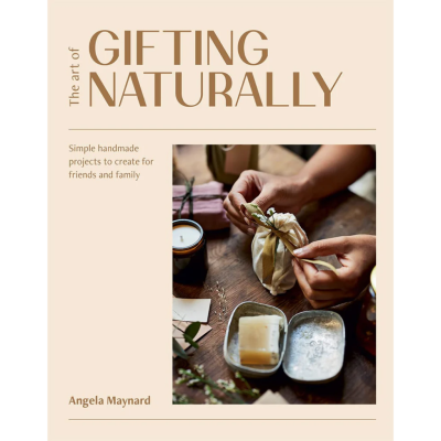 Grāmata "The Art of Gifting Naturally"