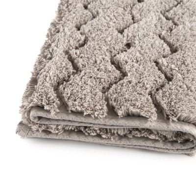 Biezs vannas paklājs CHEVRON