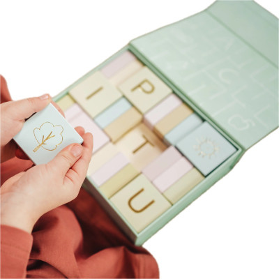 Koka klucīšu alfabēta komplekts