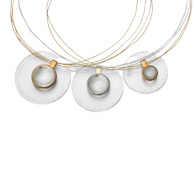 Rays of the Sun..., Apzeltīts sudraba kulons ar kalnu kristālu